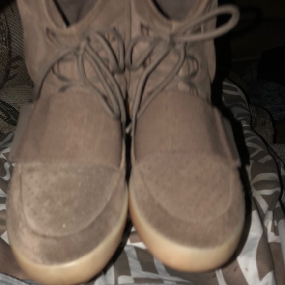 Yeezy boost 750 - Picture 2 of 4